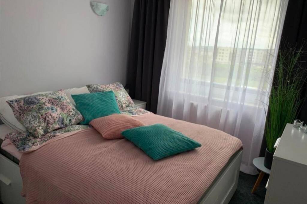 Przytulny Apartament Do Wynajecia Reda Esterno foto