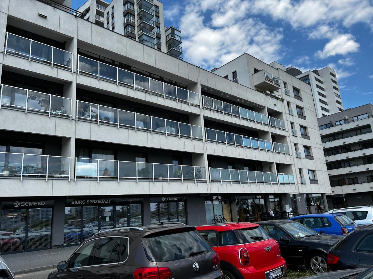 Przytulny Apartament Do Wynajecia Reda Esterno foto