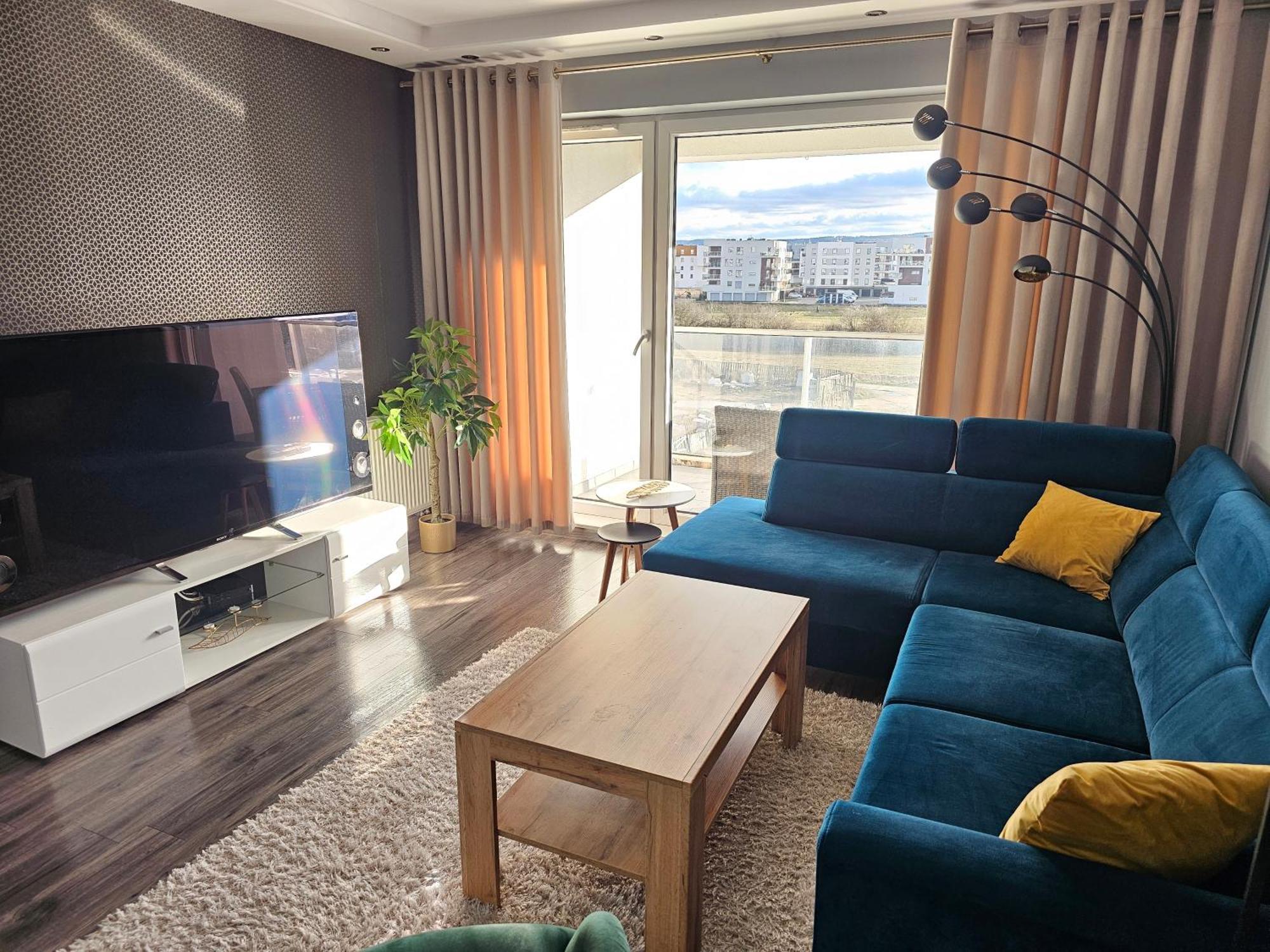 Przytulny Apartament Do Wynajecia Reda Esterno foto